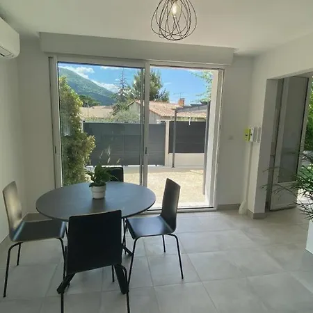 La Perle De Provence, Appartement Neuf En Rez De Jardin Clos, Au Calme, Clim, Salle D'Eau Dans Chaque Chambre, A 900M Du Centre De Nyons Exterior foto